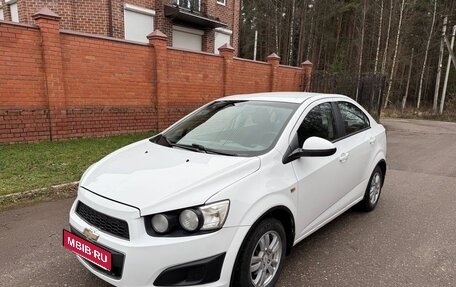 Chevrolet Aveo III, 2013 год, 630 000 рублей, 2 фотография