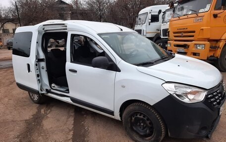 Renault Dokker, 2018 год, 299 000 рублей, 12 фотография