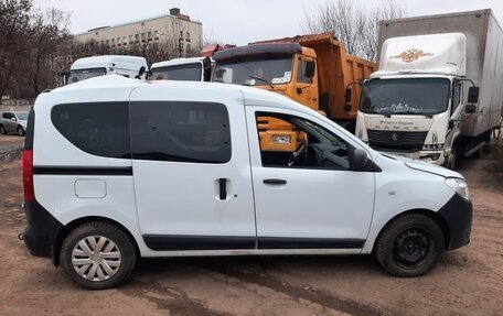 Renault Dokker, 2018 год, 299 000 рублей, 11 фотография