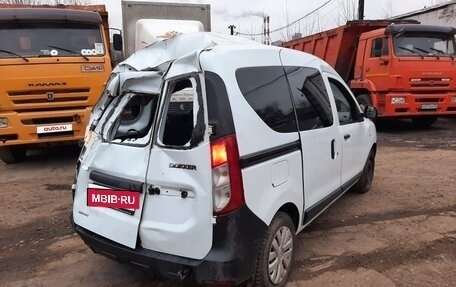 Renault Dokker, 2018 год, 299 000 рублей, 15 фотография