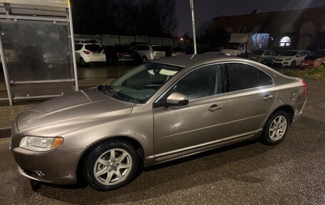 Volvo S80 II рестайлинг 2, 2007 год, 685 000 рублей, 1 фотография