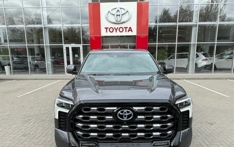 Toyota Tundra, 2023 год, 8 590 000 рублей, 2 фотография