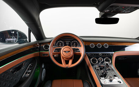 Bentley Continental GT III, 2021 год, 20 990 000 рублей, 16 фотография