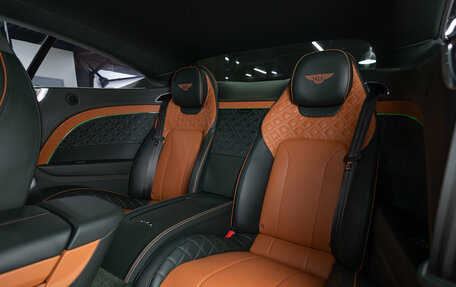 Bentley Continental GT III, 2021 год, 20 990 000 рублей, 30 фотография