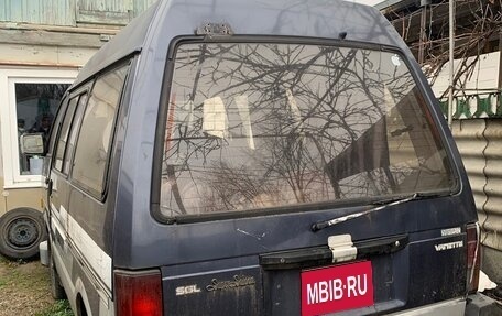 Nissan Vanette II, 1988 год, 176 000 рублей, 1 фотография