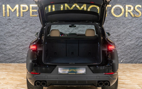 Porsche Cayenne III, 2024 год, 14 690 000 рублей, 8 фотография