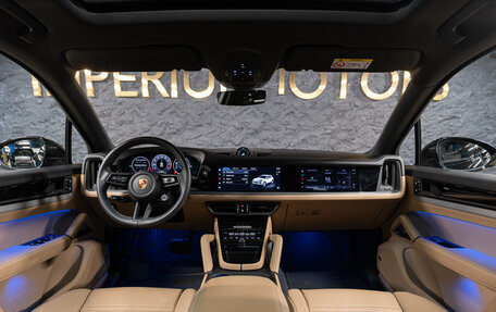 Porsche Cayenne III, 2024 год, 14 690 000 рублей, 9 фотография