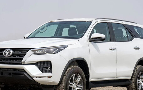 Toyota Fortuner II, 2025 год, 4 999 000 рублей, 1 фотография
