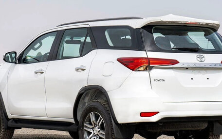 Toyota Fortuner II, 2025 год, 4 999 000 рублей, 6 фотография