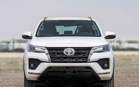 Toyota Fortuner II, 2025 год, 4 999 000 рублей, 3 фотография
