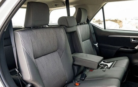 Toyota Fortuner II, 2025 год, 4 999 000 рублей, 17 фотография