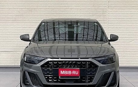 Audi A1, 2022 год, 1 190 000 рублей, 3 фотография