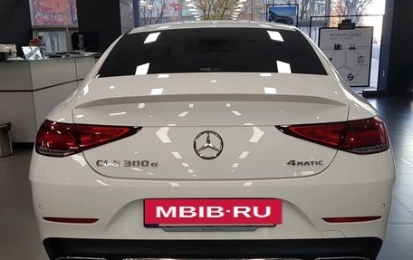 Mercedes-Benz CLS, 2022 год, 6 700 000 рублей, 4 фотография