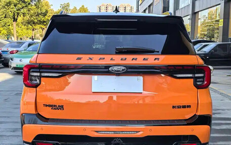 Ford Explorer VI, 2023 год, 6 970 027 рублей, 5 фотография