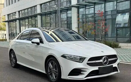 Mercedes-Benz A-Класс, 2022 год, 1 515 200 рублей, 3 фотография