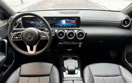 Mercedes-Benz A-Класс, 2022 год, 1 515 200 рублей, 8 фотография