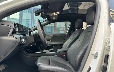 Mercedes-Benz A-Класс, 2022 год, 1 515 200 рублей, 15 фотография