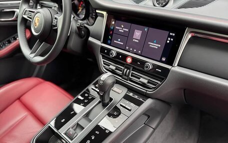 Porsche Macan I рестайлинг, 2025 год, 8 787 044 рублей, 6 фотография