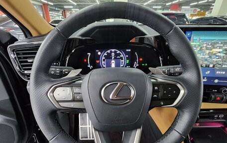 Lexus NX, 2025 год, 7 913 000 рублей, 8 фотография