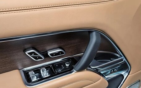 Land Rover Range Rover IV рестайлинг, 2023 год, 18 000 000 рублей, 15 фотография