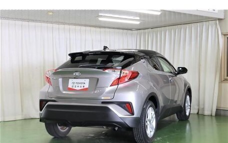 Toyota C-HR I рестайлинг, 2021 год, 1 720 010 рублей, 3 фотография