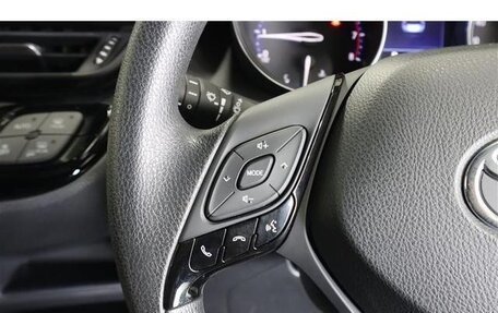 Toyota C-HR I рестайлинг, 2021 год, 1 720 010 рублей, 17 фотография