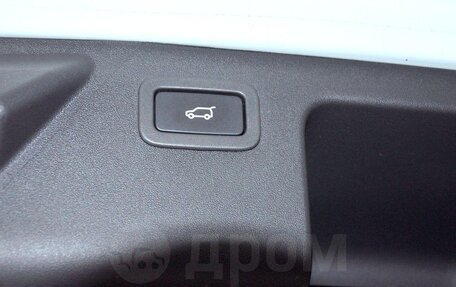 Land Rover Discovery Sport I рестайлинг, 2018 год, 2 249 000 рублей, 14 фотография