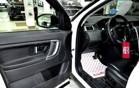 Land Rover Discovery Sport I рестайлинг, 2018 год, 2 249 000 рублей, 8 фотография