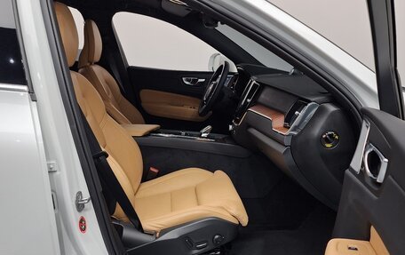 Volvo XC60 II, 2025 год, 5 770 000 рублей, 7 фотография