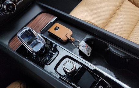 Volvo XC60 II, 2025 год, 5 770 000 рублей, 16 фотография