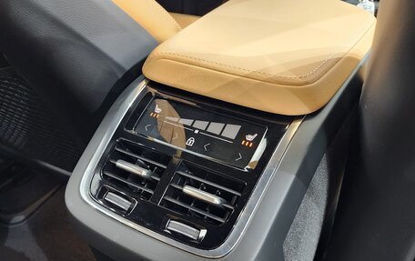 Volvo XC60 II, 2025 год, 5 770 000 рублей, 18 фотография