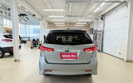 Toyota Wish II, 2009 год, 1 399 000 рублей, 5 фотография