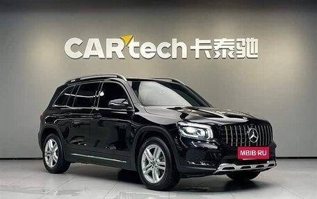 Mercedes-Benz GLB, 2021 год, 2 300 000 рублей, 4 фотография