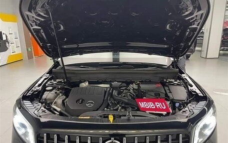 Mercedes-Benz GLB, 2021 год, 2 300 000 рублей, 11 фотография