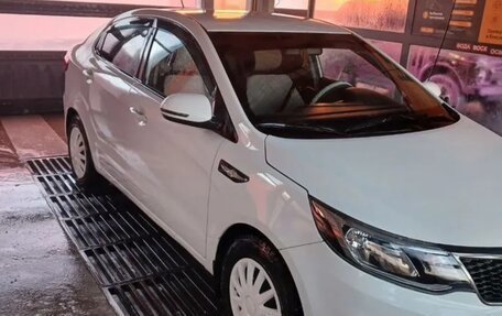 KIA Rio III рестайлинг, 2015 год, 780 000 рублей, 2 фотография