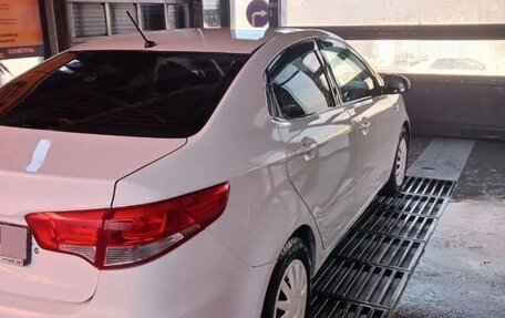 KIA Rio III рестайлинг, 2015 год, 780 000 рублей, 3 фотография