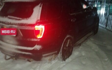 Ford Explorer VI, 2019 год, 2 200 000 рублей, 4 фотография