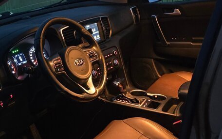 KIA Sportage IV рестайлинг, 2017 год, 1 800 000 рублей, 6 фотография