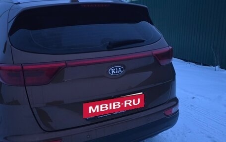 KIA Sportage IV рестайлинг, 2017 год, 1 800 000 рублей, 8 фотография