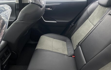 Toyota RAV4, 2025 год, 4 180 000 рублей, 15 фотография