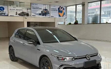 Volkswagen Golf VIII, 2021 год, 1 680 111 рублей, 3 фотография