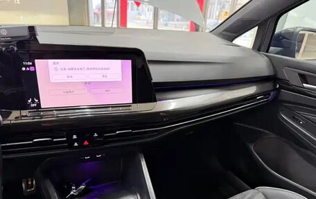 Volkswagen Golf VIII, 2021 год, 1 680 111 рублей, 14 фотография