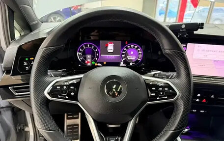 Volkswagen Golf VIII, 2021 год, 1 680 111 рублей, 13 фотография