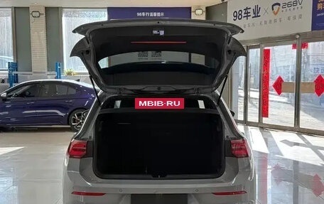 Volkswagen Golf VIII, 2021 год, 1 680 111 рублей, 9 фотография