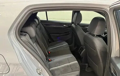 Volkswagen Golf VIII, 2021 год, 1 680 111 рублей, 23 фотография