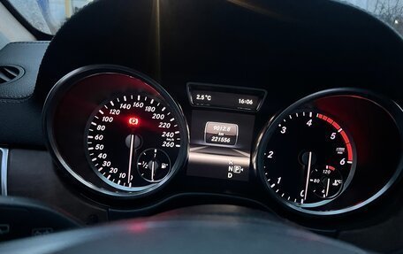 Mercedes-Benz M-Класс, 2012 год, 2 000 000 рублей, 6 фотография