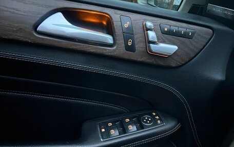 Mercedes-Benz M-Класс, 2012 год, 2 000 000 рублей, 7 фотография