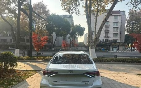 Toyota Corolla, 2022 год, 1 550 000 рублей, 5 фотография