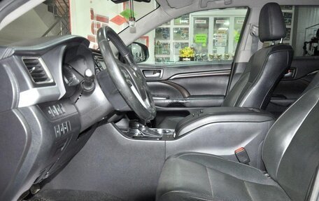 Toyota Highlander III, 2014 год, 3 199 000 рублей, 5 фотография