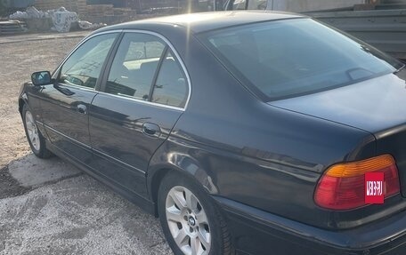 BMW 5 серия, 2001 год, 700 000 рублей, 10 фотография